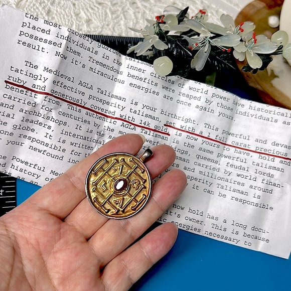 🖤1 CT RUBY 14K GP Talisman pendant